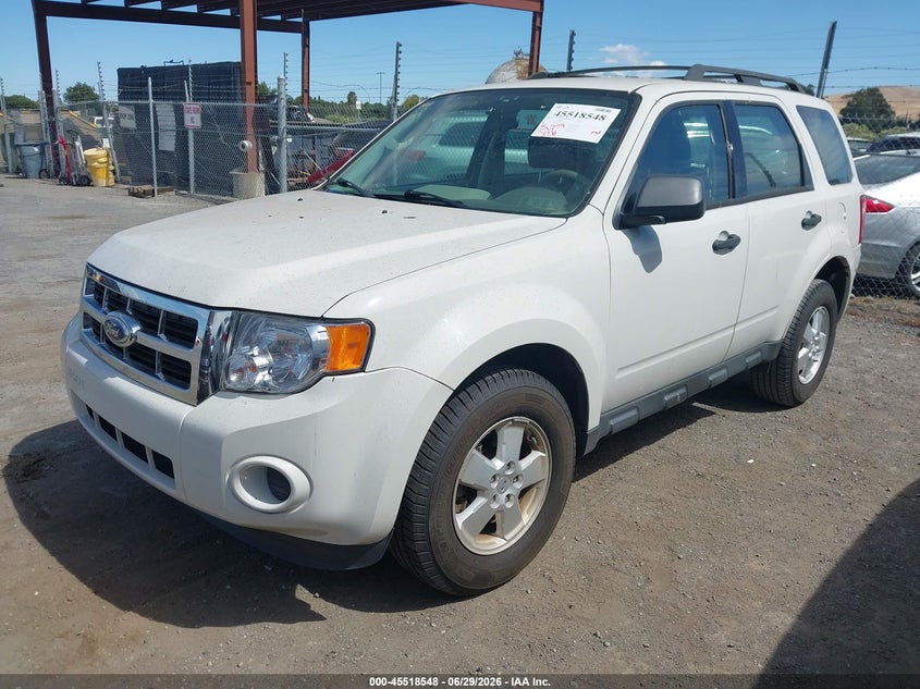 2012 Ford Escape, Right Side, IAAI, VIN 1FMCU0C70CKB71023 — photo 2