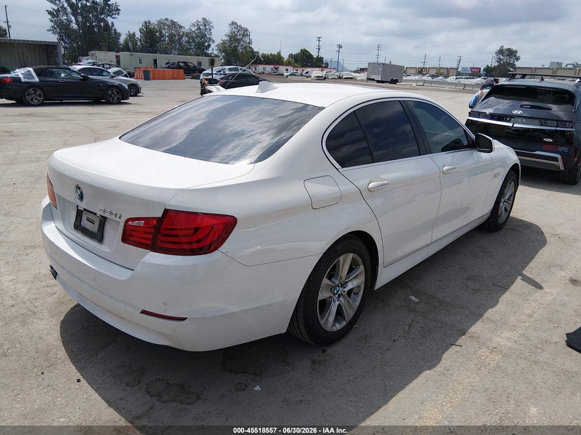 Vin: wbafr1c59bc742862, lot: 46016773, bmw 528i 20114