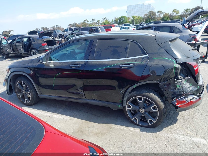 2019 Mercedes-Benz Gla 250 4Matic VIN: WDCTG4GB0KJ589713 Lot: 45518581
