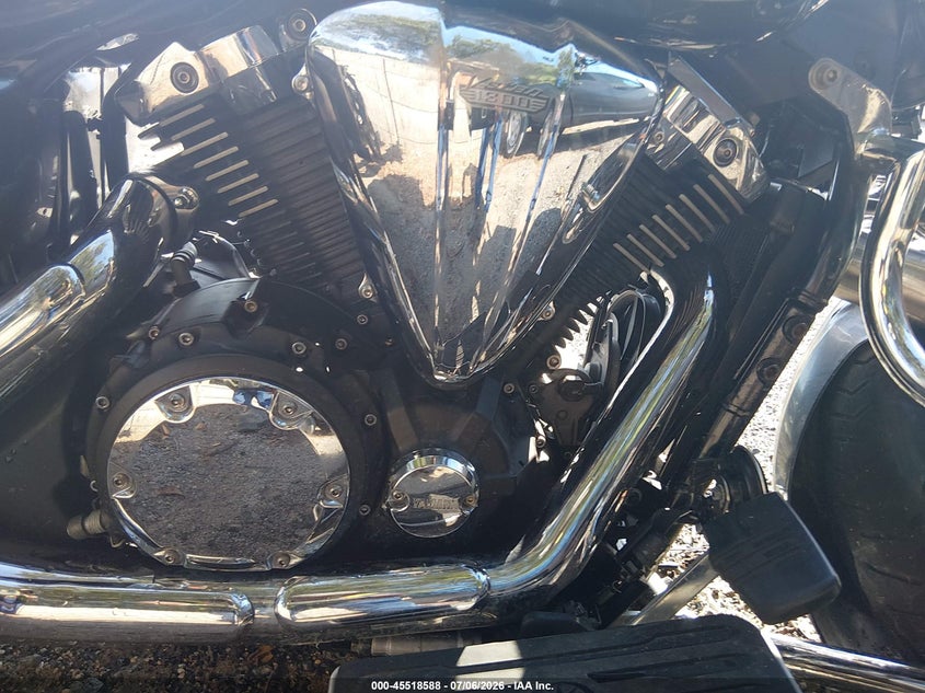2014 Yamaha Xvs1300 Ct/Cfd VIN: JYAVP32E2EA003684 Lot: 45518588