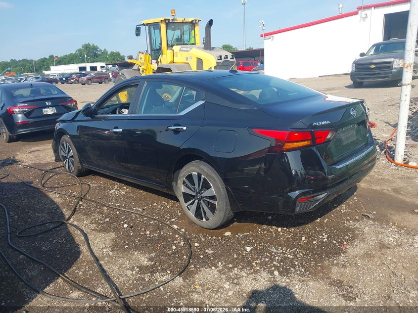 2022 NISSAN ALTIMA auction photo 3
