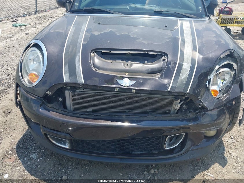 2013 MINI CONVERTIBLE auction photo 6