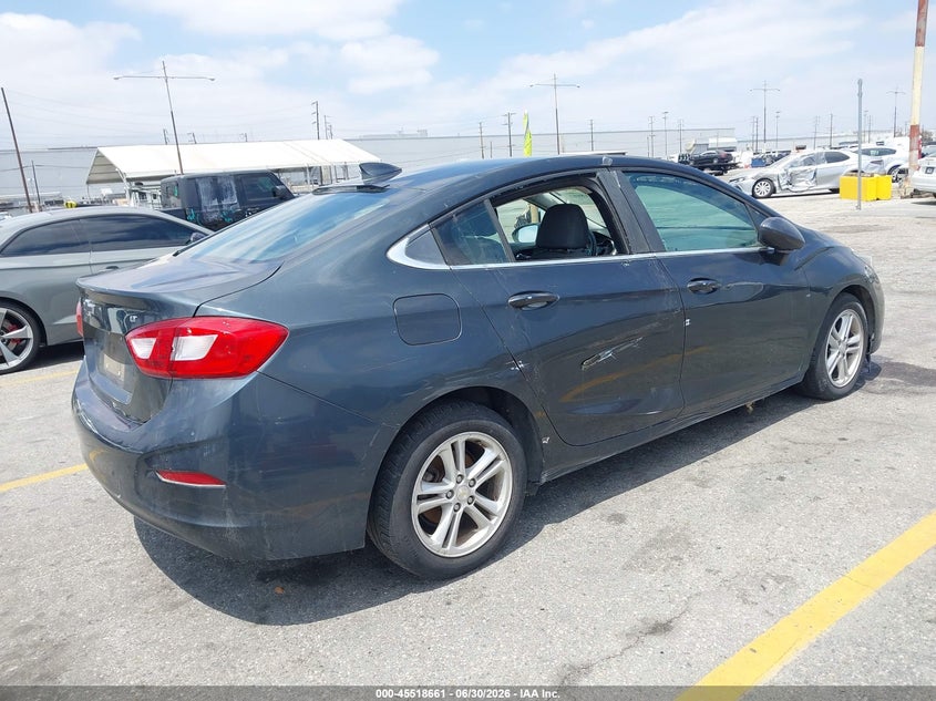 2018 CHEVROLET CRUZE auction photo 4