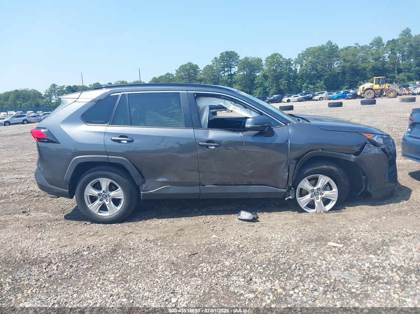 TOYOTA RAV4 - zdjęcie 13