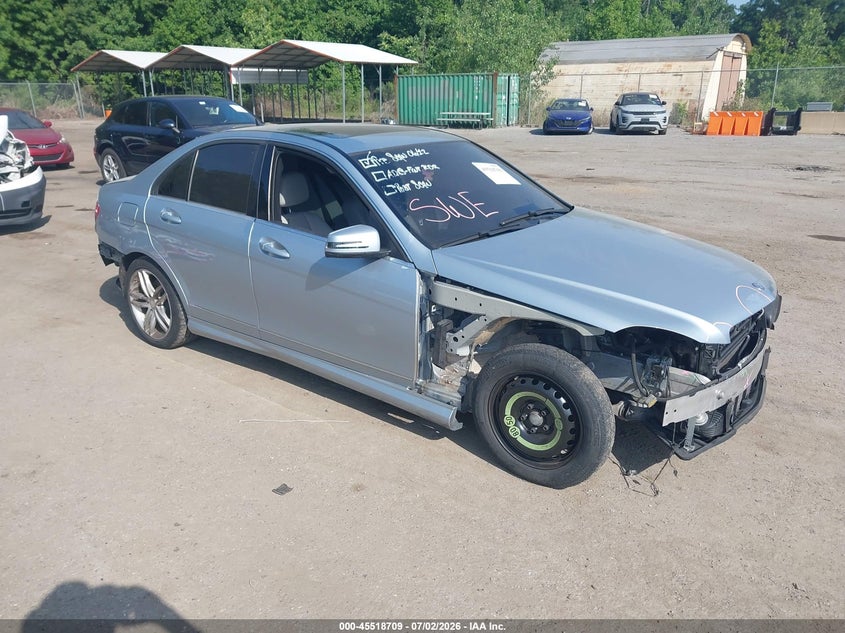 2013 MERCEDES-BENZ C 250 auction photo 1