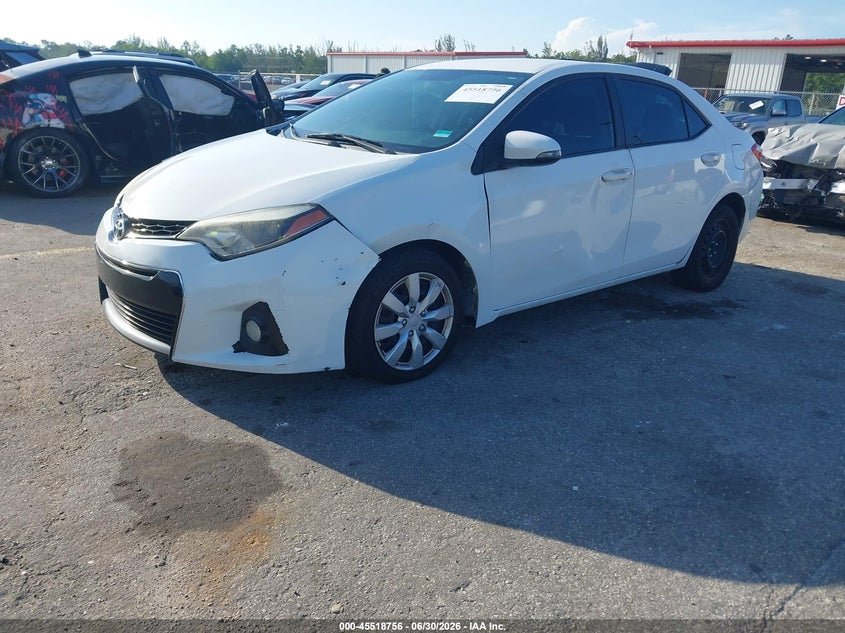 2014 TOYOTA COROLLA auction photo 2
