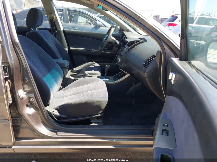 AtlanticExpress - Nissan Altima