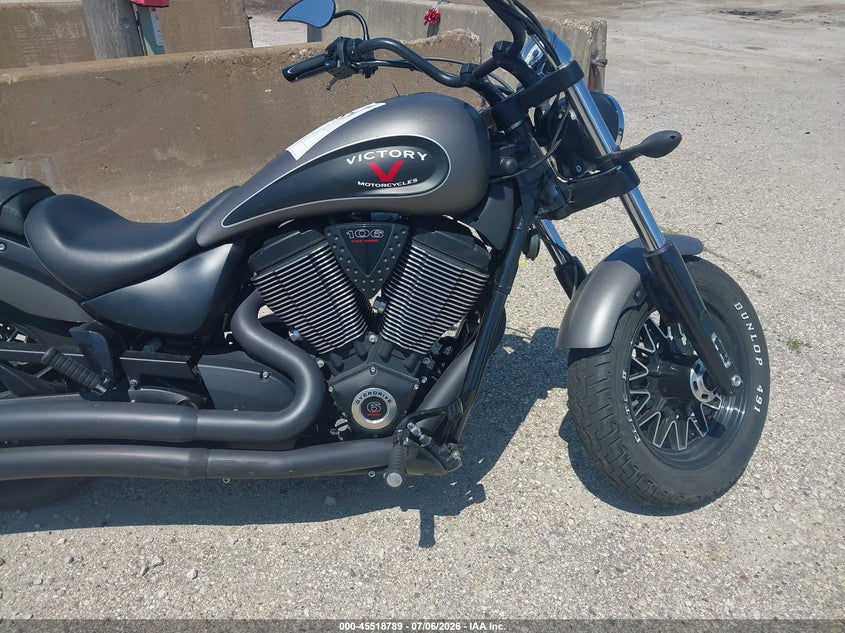 2015 VICTORY GUNNER MOTO 2