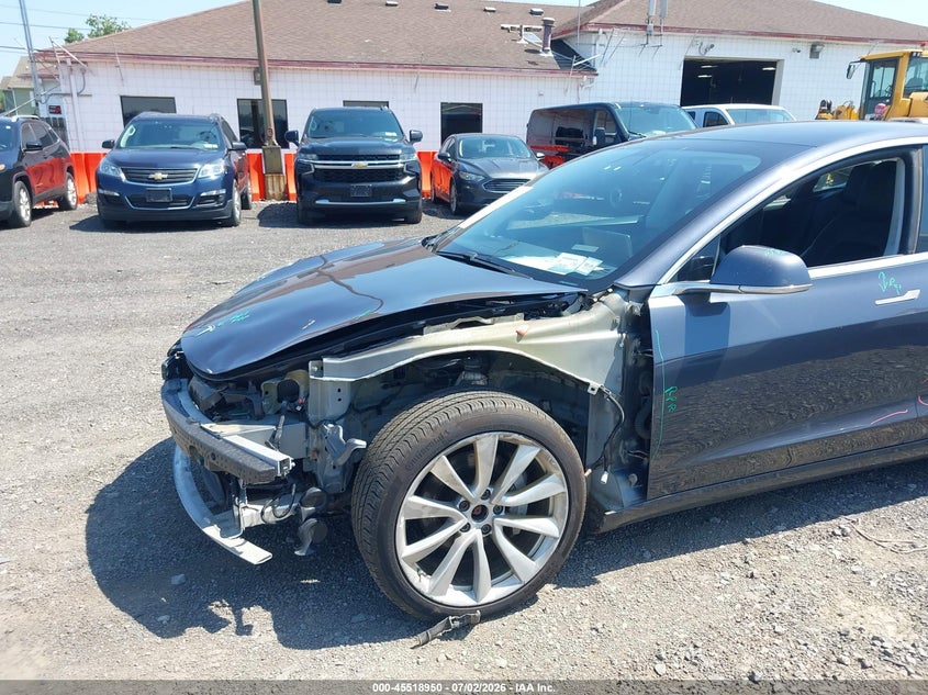 2020 TESLA MODEL 3 auction photo 6