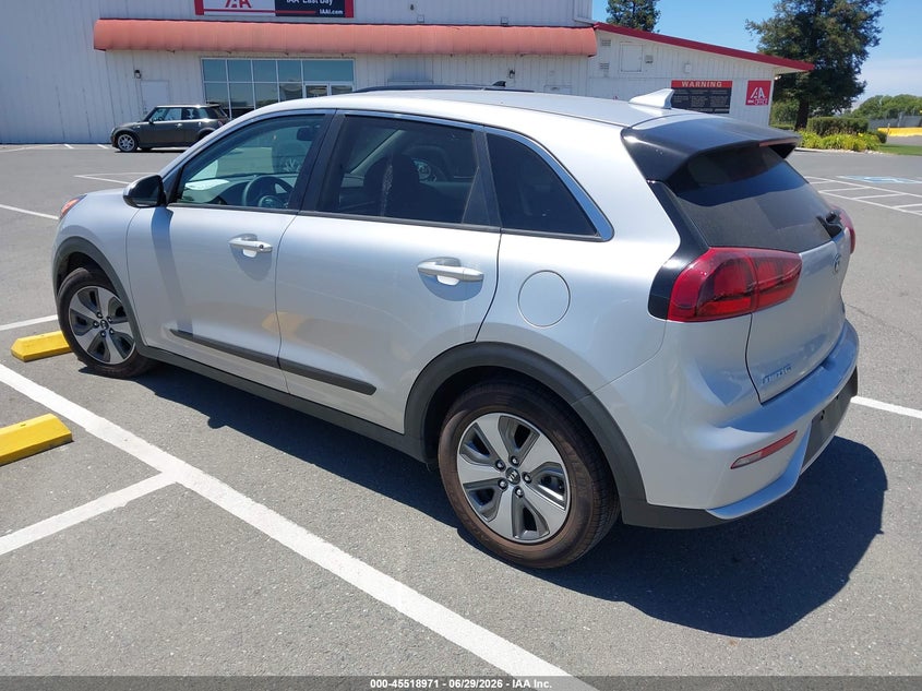 AtlanticExpress - Kia Niro
