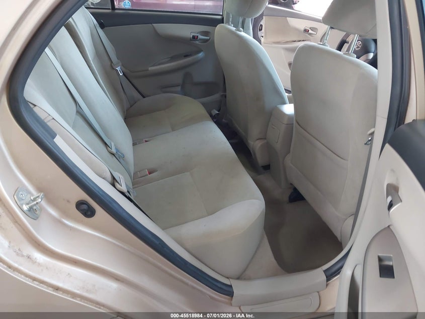2012 TOYOTA COROLLA auction photo 8