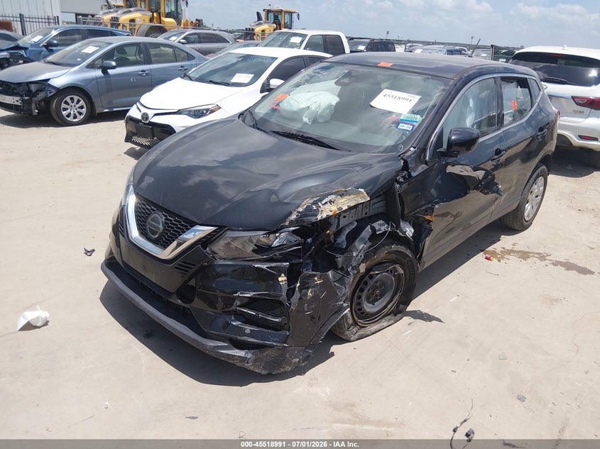 2020 NISSAN ROGUE SPORT auction photo 2
