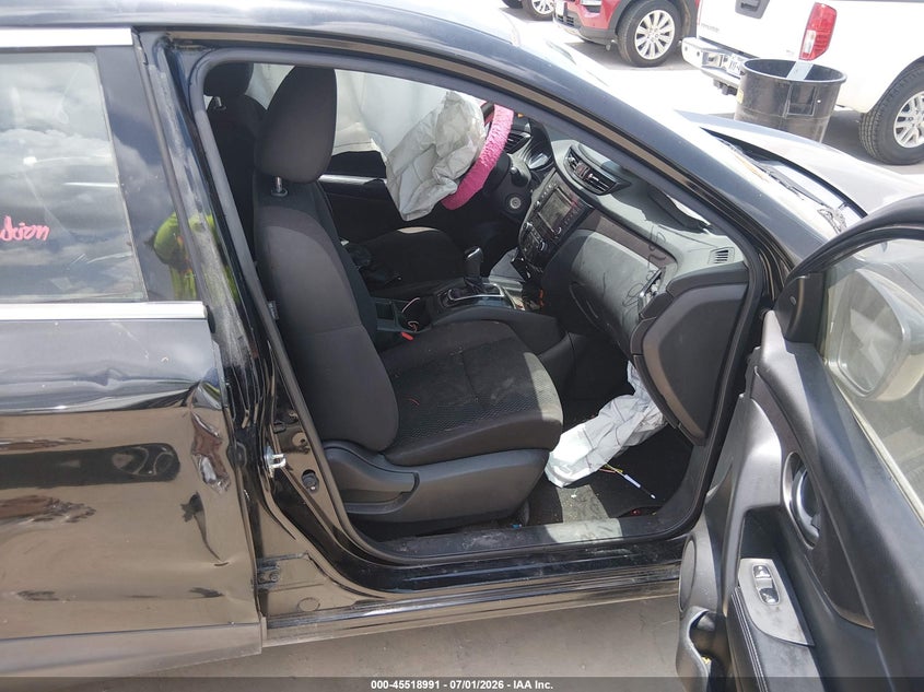2020 NISSAN ROGUE SPORT auction photo 5