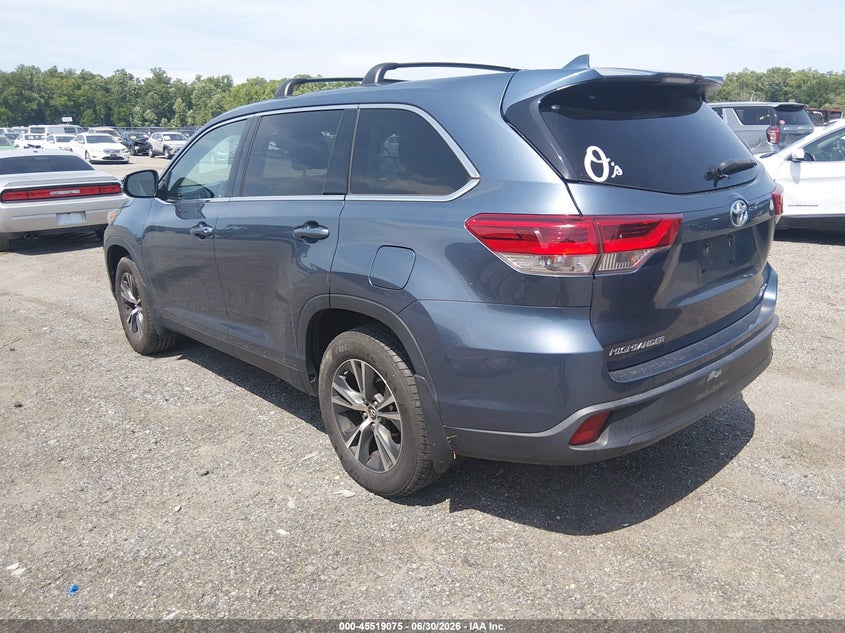 2019 TOYOTA HIGHLANDER auction photo 3