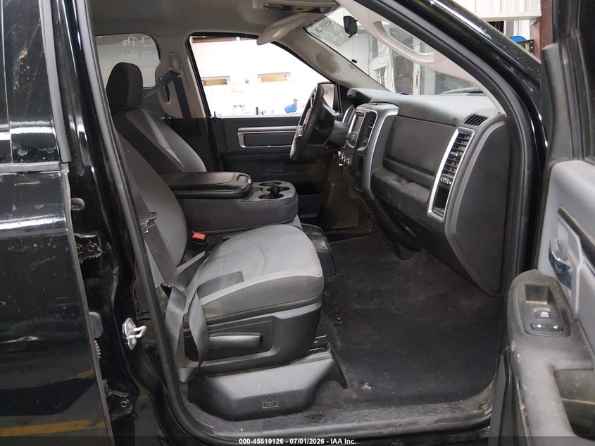 2022 RAM 1500 CLASSIC auction photo 5