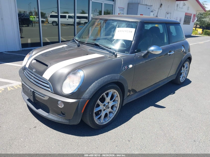 2006 MINI Cooper, Unknown, IAAI, VIN WMWRE33556TJ39711 — photo 2