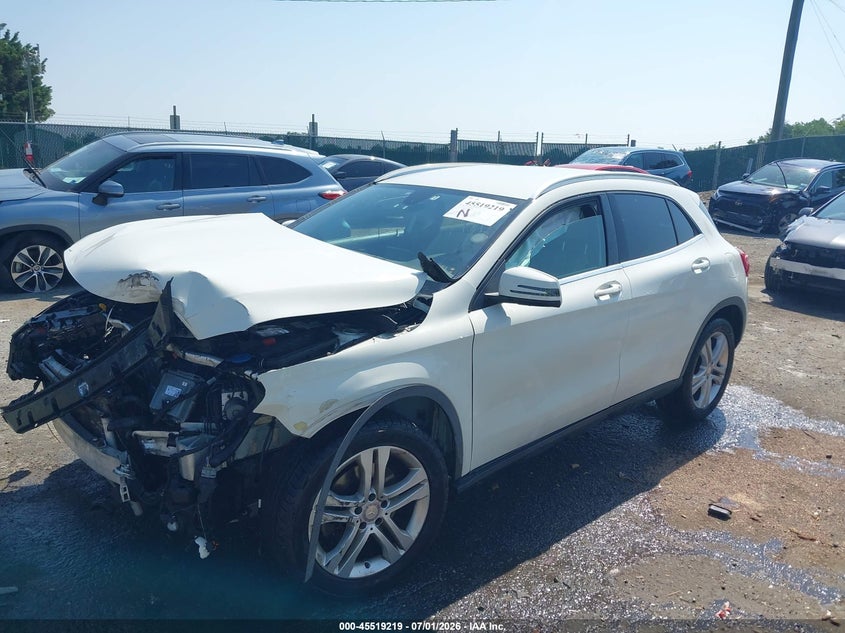 MERCEDES-BENZ GLA 250 2015 VIN WDCTG4GB8FJ171311