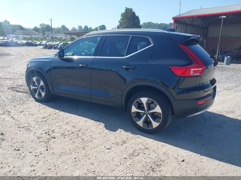 2025 VOLVO XC40 auction photo 3