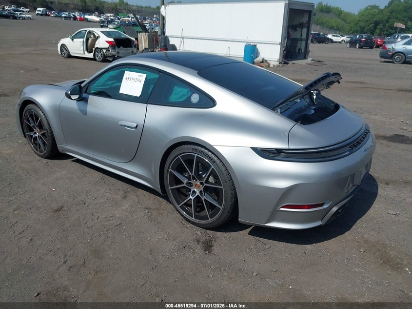 2026 PORSCHE 911 auction photo 3
