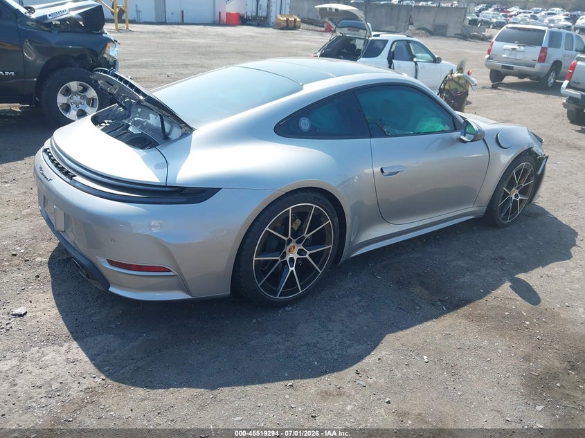 2026 PORSCHE 911 auction photo 4