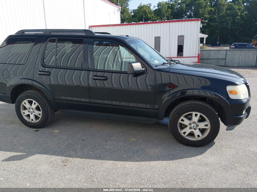 AtlanticExpress - Ford Explorer