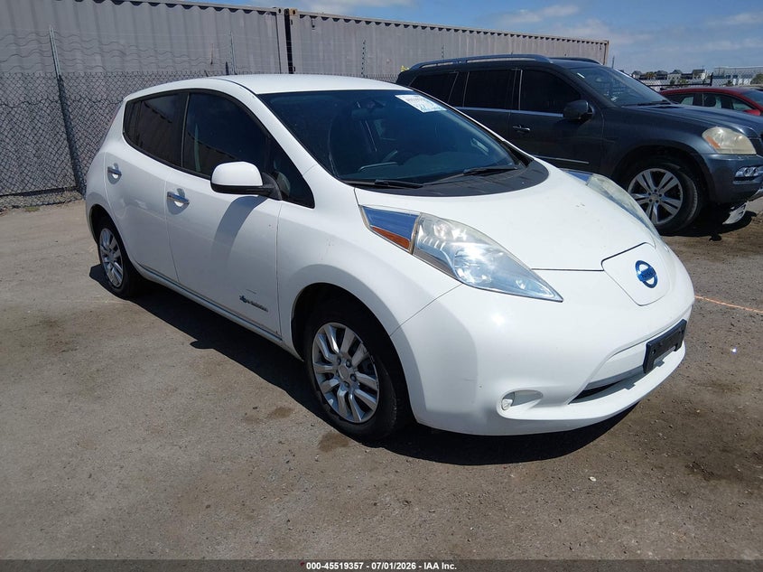 Vin: 1n4az0cp7gc306209, lot: 46017573, nissan leaf s 2016 img_1