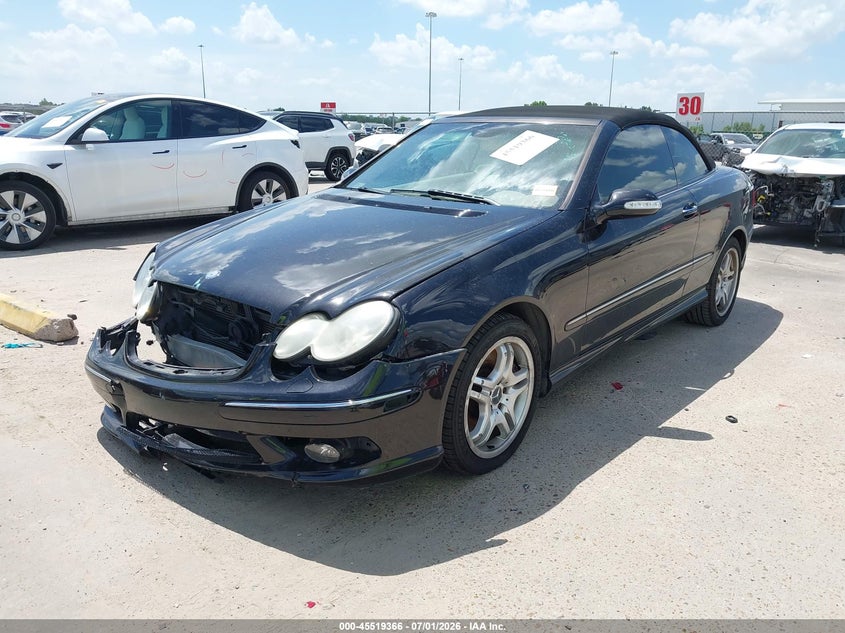 2004 Mercedes-Benz Clk 500 VIN: WDBTK75G04T009600 Lot: 45519366
