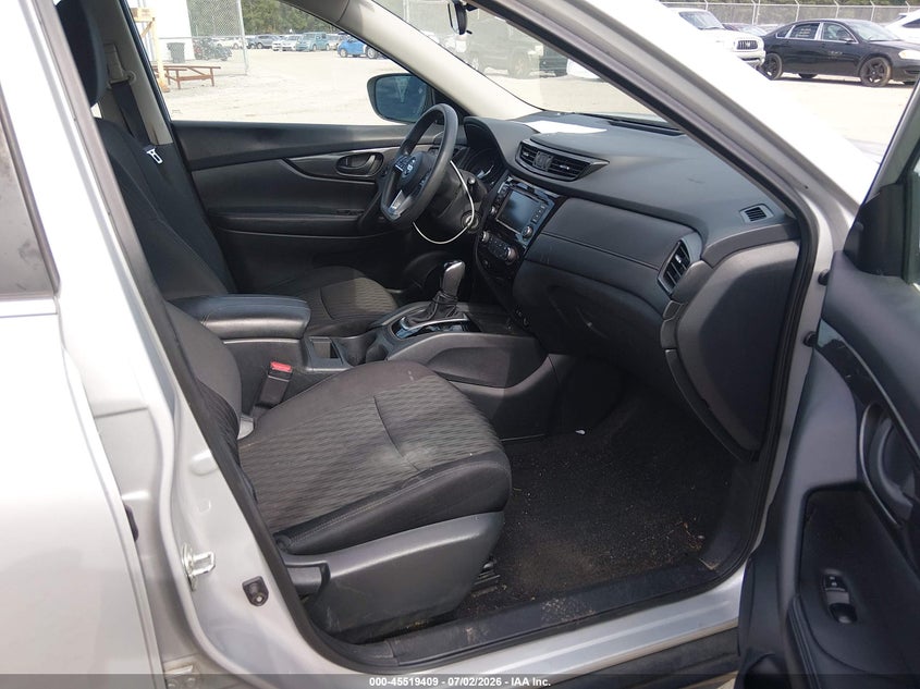2019 NISSAN ROGUE auction photo 5