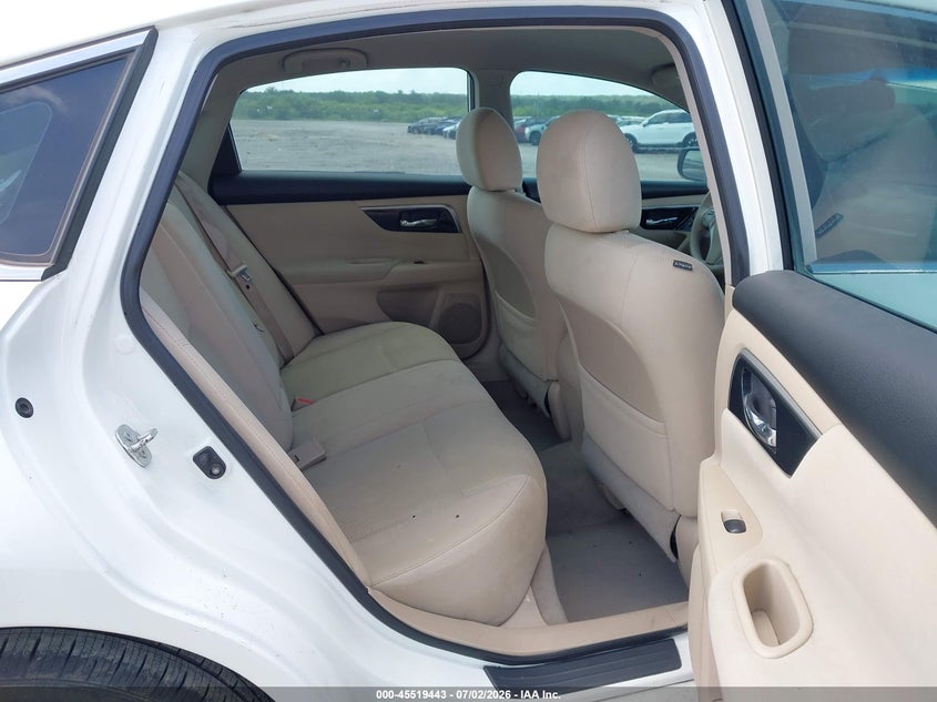 2014 NISSAN ALTIMA auction photo 8
