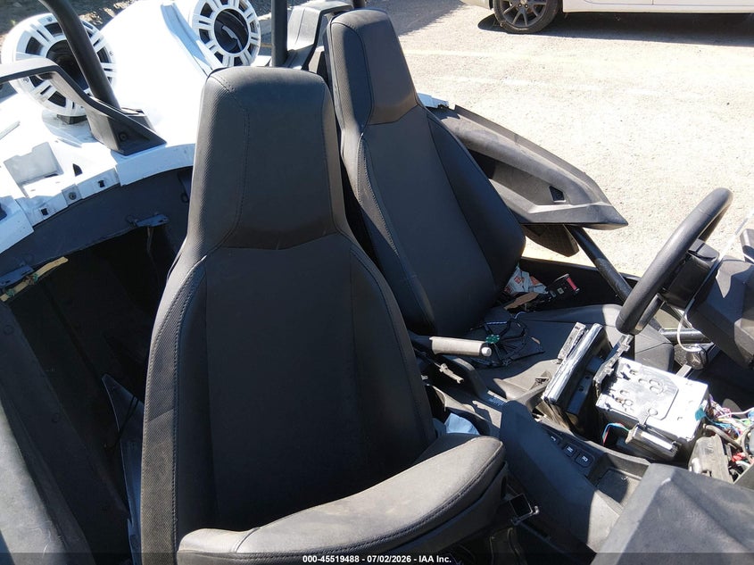 2023 POLARIS SLINGSHOT auction photo 8