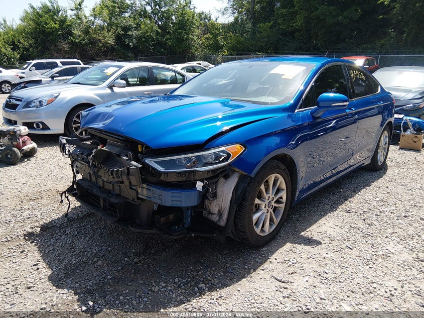 2017 FORD FUSION auction photo 2
