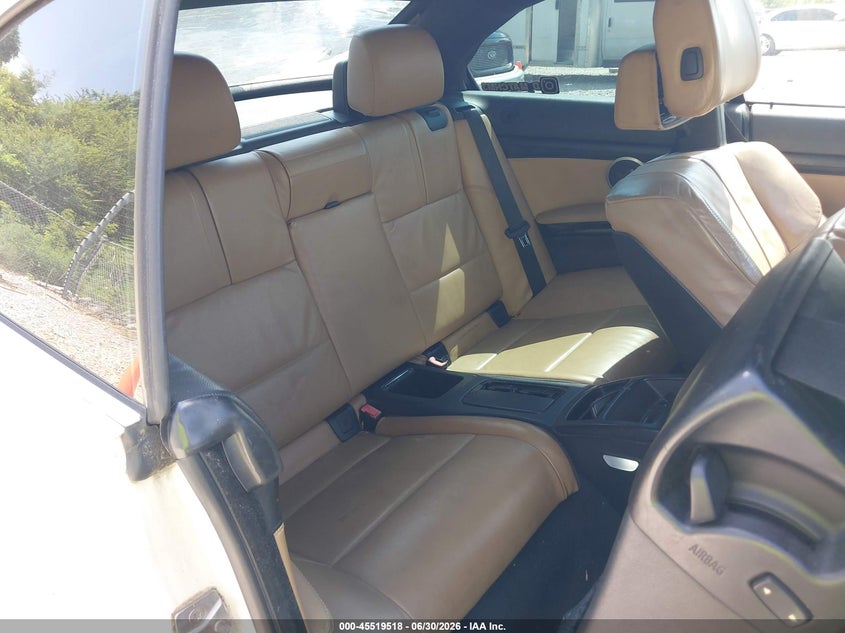 2010 BMW M3 auction photo 8