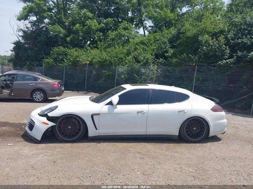 2016 PORSCHE PANAMERA GTS · Фото 13