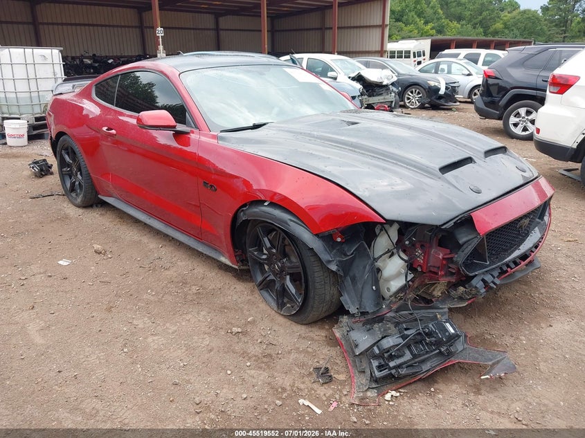 FORD MUSTANG - zdjęcie 1