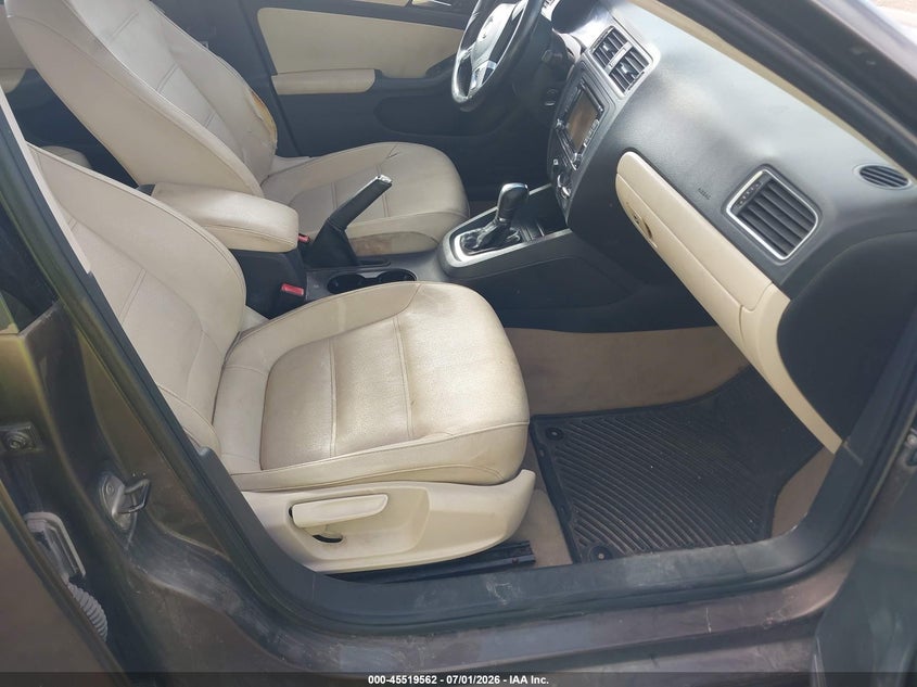 AtlanticExpress - Volkswagen Jetta
