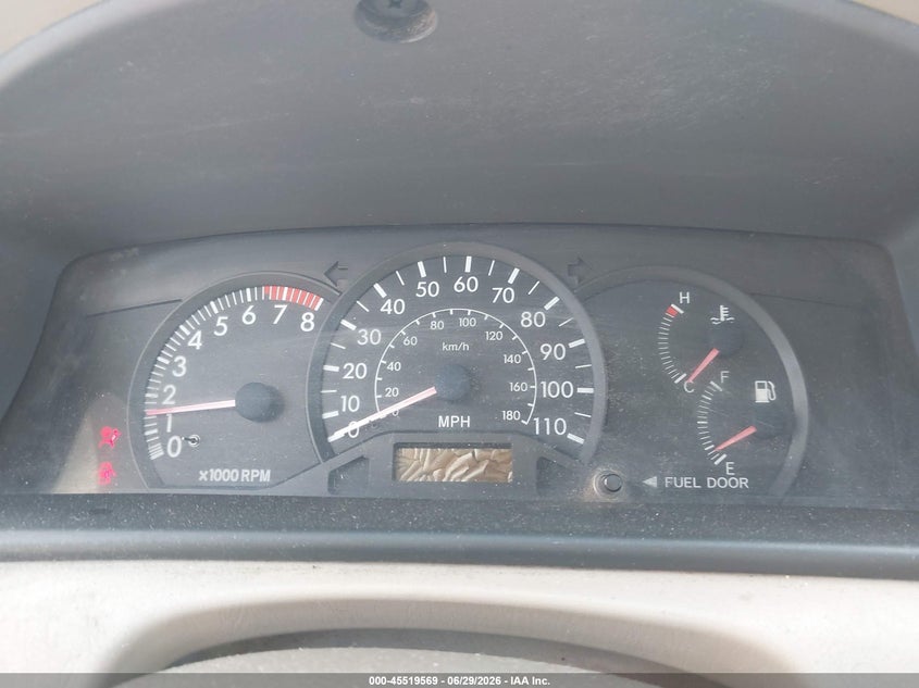 2004 TOYOTA COROLLA auction photo 7