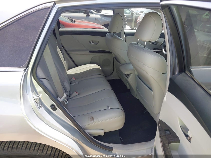 2015 TOYOTA VENZA auction photo 8