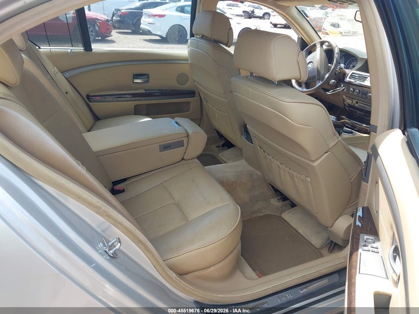 AtlanticExpress - BMW 7 Series