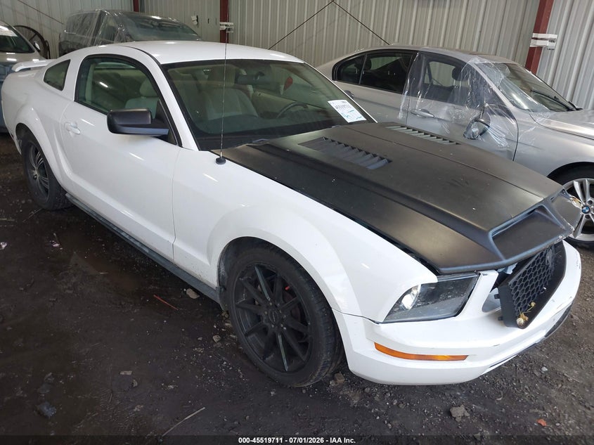 2005 Ford Mustang