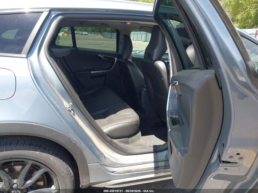 2018 Volvo V60 Cross Country T5 VIN: YV440MWK2J2056378 Lot: 45519721