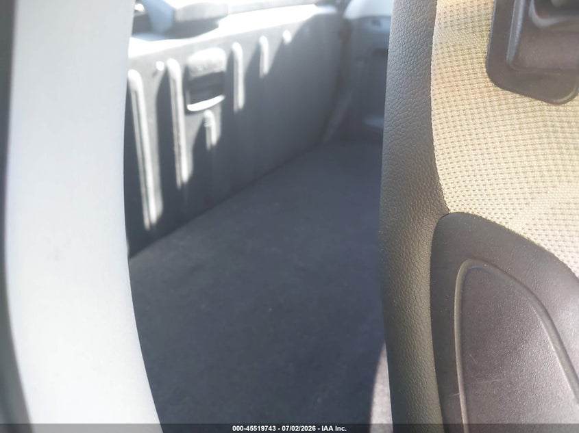 2013 Smart Fortwo Passion VIN: WMEEJ3BA1DK601472 Lot: 45519743