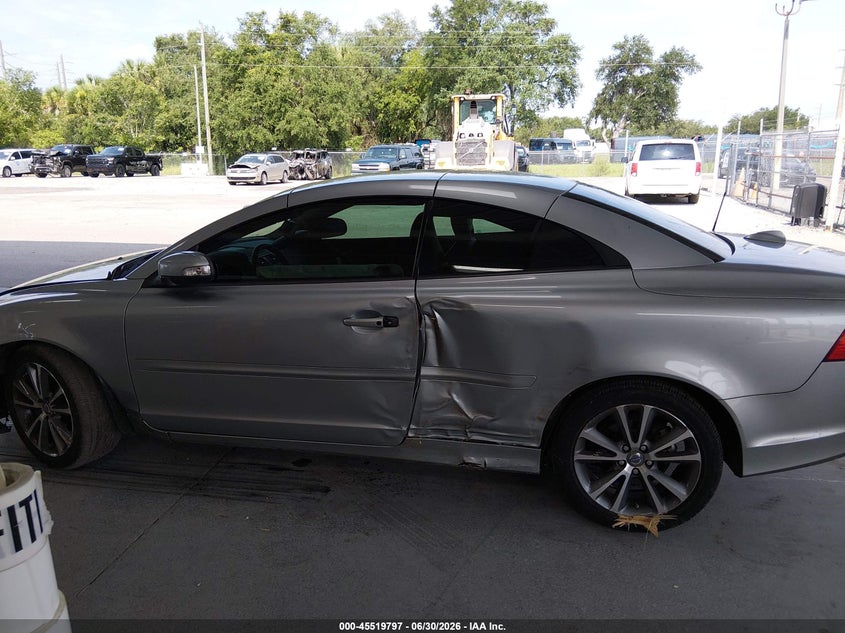 2013 Volvo C70 T5 VIN: YV1672MC7DJ142779 Lot: 45519797