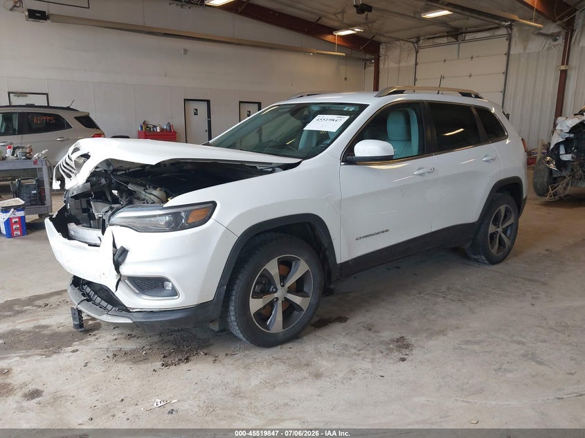 2019 JEEP CHEROKEE auction photo 2