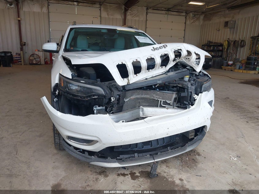 2019 JEEP CHEROKEE auction photo 6
