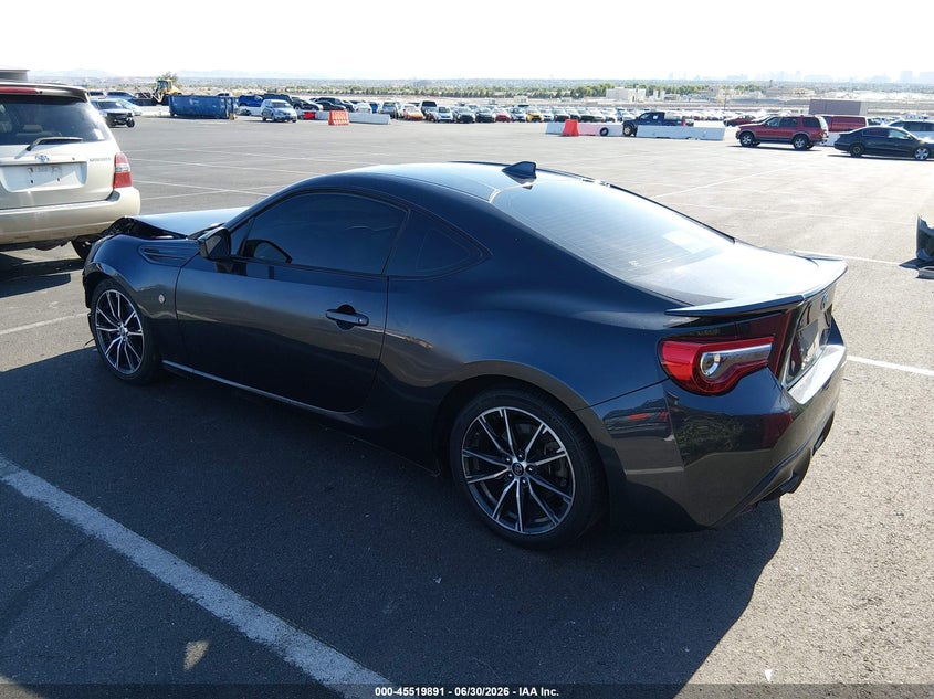 Vin: jf1znaa10h8701405, lot: 46018107, toyota 86 20173