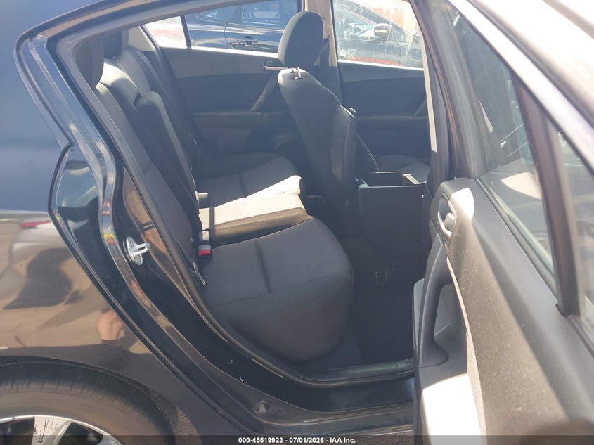 2010 MAZDA 3 SEDAN 2.0L I-4 DOHC, 144HP