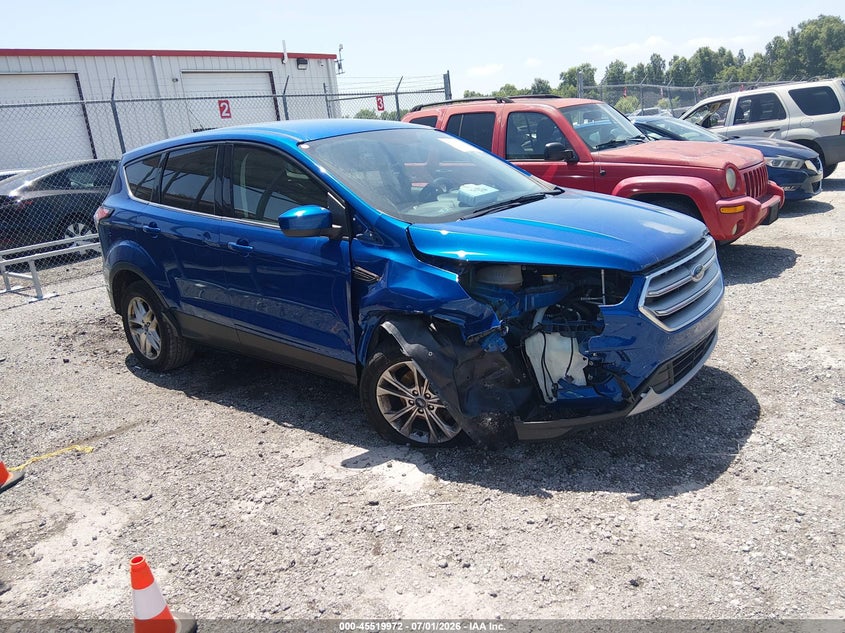 Vin: 1fmcu0gd4huc94075, lot: 46018188, ford escape se 2017 img_1