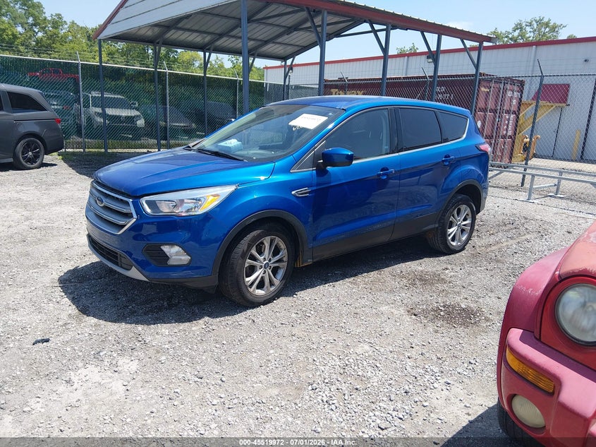 Vin: 1fmcu0gd4huc94075, lot: 46018188, ford escape se 20172