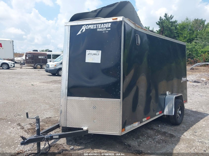 2022 HOMESTEADER 612 IS auction photo 2