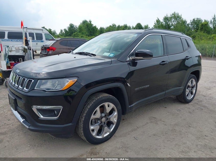 2020 Jeep Compass, Right Front, IAAI, VIN 3C4NJDCB3LT236205 — photo 2